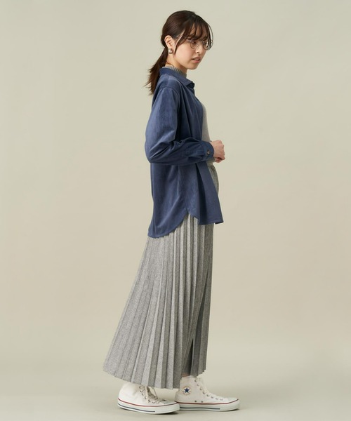 TOKYO SHIRTS(トウキョウシャツ)の「ショートラウンドテール コーデュロイ風 レギュラー 長袖シャツ(シャツ/ブラウス・レディース・ネイビー/ベージュ・LL/M/L)」の9枚目の写真