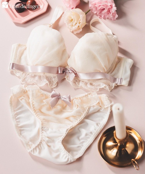 fran de lingerie（フランデランジェリー）の「ロマンチックなブラ＆ショーツSETナチュラルボリューム 寄せ胸 「シアーベール ペアブラジャー（ワイヤー有り）」（ブラ&ショーツ・レディース・ピンク系その他/ブラウン/ブラック/パープル/オフホワイト/アイボリー/ラベンダー・B75/D70/F70/C75/F75/C65/E65/G65/G75/G70/B70/E75/C70/E70/D75/D65/F65/B65）」の3枚目の写真