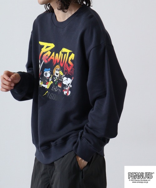 PEANUTS(ピーナッツ)の「PEANUTS スヌーピー ヘビーウェイト ロック スウェット トレーナー(スウェット・レディース・ネイビー系2/アイボリー系1/ネイビー/アイボリー/ブラック/ブラック系2/ネイビー系1/アイボリー系2/ブラック系1・M/L/LL)」の21枚目の写真