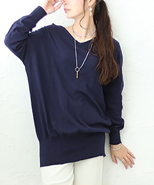 GOLDJAPAN(ゴールドジャパン)の「Vネックワイドリブ綿ニット【大きいサイズ対応】(ニット/セーター・レディース・ダークグリーン/ベージュ系/ブルー/ネイビー/マスタード/ホワイト/ブラック/杢グレー/バーガンディー・LL~3L/4L~5L)」の6枚目の写真