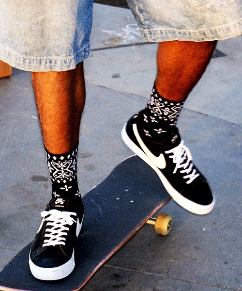 COOKMAN(クックマン)の「Cookman クックマン ソックス Crew Socks Bandanna Cross バンダナ ソックス(ソックス/靴下・メンズ・ホワイト/ブラック/ネイビー/ブラック×レッド/グレー/ダークグリーン・FREE)」の8枚目の写真