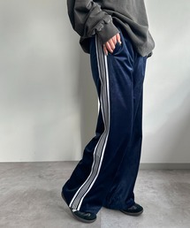 apres jour mignon | ベロアラインパンツ【ZOZOTOWN限定アイテム】(その他パンツ)