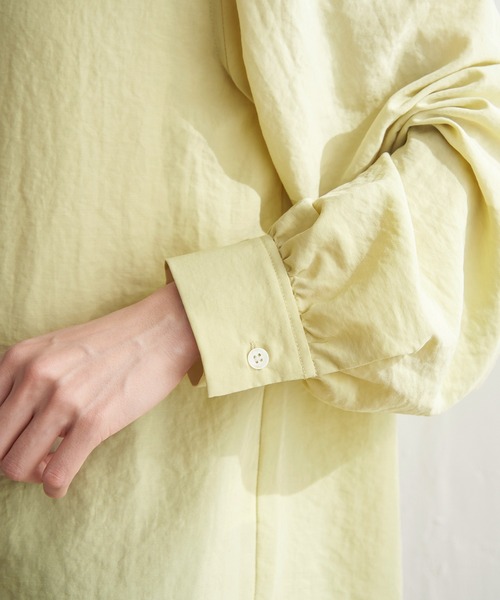 ikka(イッカ)の「前後2WAYバンドカラーシャツ(シャツ/ブラウス・レディース・グレー/ブルー/オフホワイト/グリーン系その他・S/M/L)」の18枚目の写真