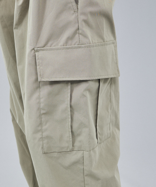 ABAHOUSE（アバハウス）の「2WAYストレッチ撥水バルーンカーゴイージーパンツ（カーゴパンツ・メンズ・カーキ/ライトベージュ/ブラック・M/L/XL）」の11枚目の写真
