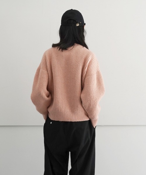 BASERANGE（ベースレンジ）の「BASERANGE MEA PULLOVER（ニット
