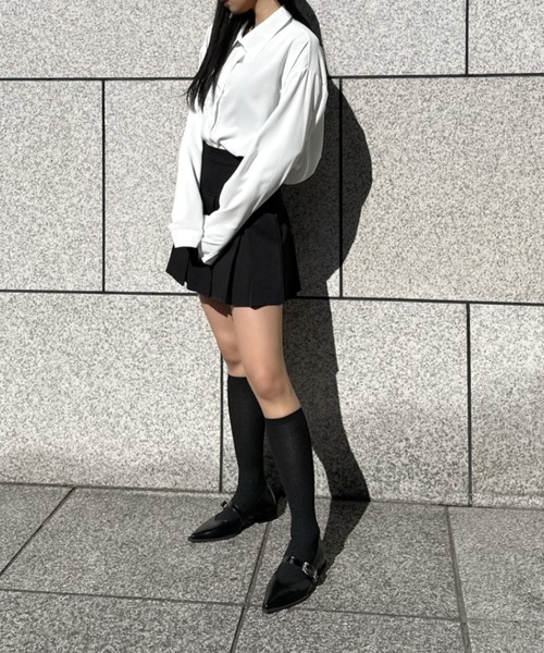 LVEU.(ラブユ.)の「【LVEU.】シンプルオーバーシャツ / トップス シャツ オーバー ビッグサイズ ビック 布帛 シンプル ブラック ホワイト ブルー 水色(シャツ/ブラウス・レディース・ホワイト/ブラック/ブルー・FREE)」の19枚目の写真
