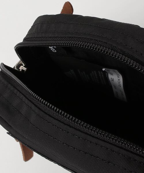 GREGORY（グレゴリー）の「GREGORY/グレゴリー ショルダーバッグ クイックポケットM アウトドア 旅行 654591041（ショルダーバッグ・メンズ・ブラック・FREE）」の9枚目の写真