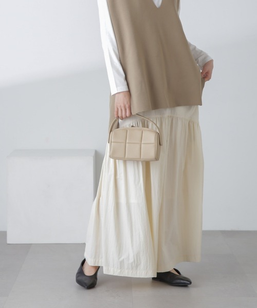 NANO universe（ナノユニバース）の「ナイロン切り替えギャザースカート（スカート・レディース・グレー/アイボリー/ブラック・FREE）」の5枚目の写真