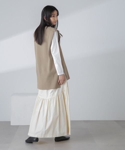 NANO universe（ナノユニバース）の「ナイロン切り替えギャザースカート（スカート・レディース・グレー/アイボリー/ブラック・FREE）」の7枚目の写真