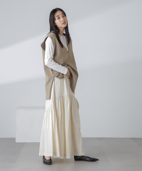 NANO universe（ナノユニバース）の「ナイロン切り替えギャザースカート（スカート・レディース・グレー/アイボリー/ブラック・FREE）」の9枚目の写真