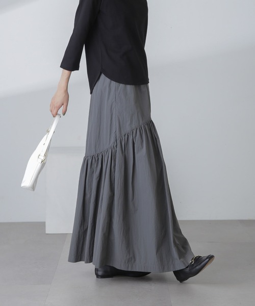 NANO universe（ナノユニバース）の「ナイロン切り替えギャザースカート（スカート・レディース・グレー/アイボリー/ブラック・FREE）」の13枚目の写真