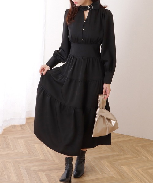 Lace Ladies(レースレディース)の「Vネック ティアード ギャザー マキシ丈 ワンピース(ワンピース・レディース・ブラック/ブルーグレー・S/FREE)」の4枚目の写真