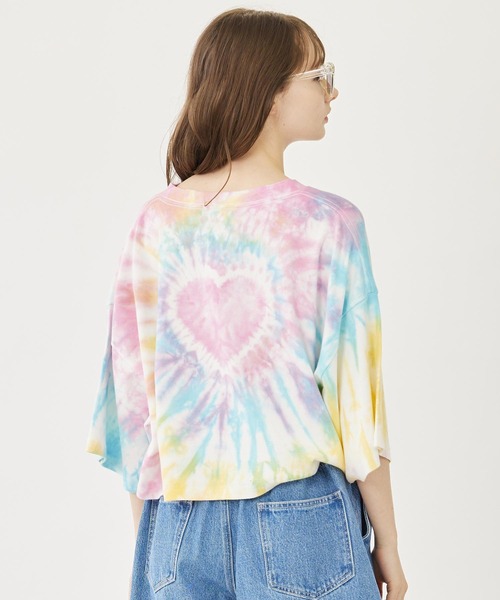 MILKFED.（ミルクフェド）の「TIE DYE WIDE S/S TOP（Tシャツ/カットソー・レディース・ブルー/マルチ/ピンク・ONE SIZE）」の5枚目の写真