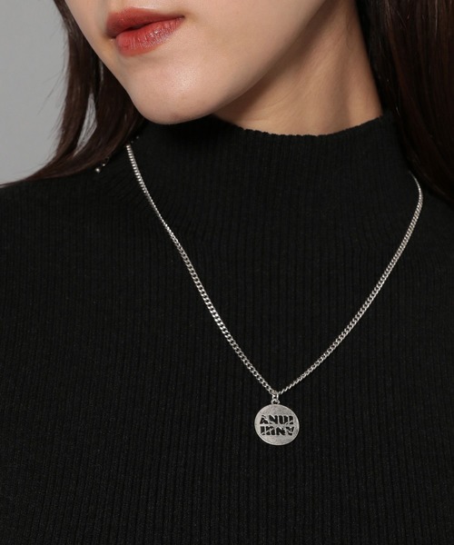 Anui(アニュイ)の「【UNISEX】Anuiスラッシュロゴネックレス(ネックレス・レディース・シルバー・FREE)」の14枚目の写真