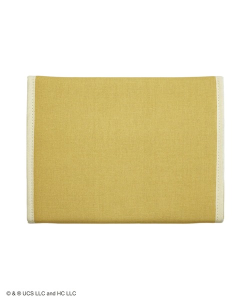 ACCOMMODE（アコモデ）の「【365Curious 】おさるのジョージ　Famtimeマルチケース（パスポートケース・レディース・アイボリー/イエロー・FREE）」の5枚目の写真