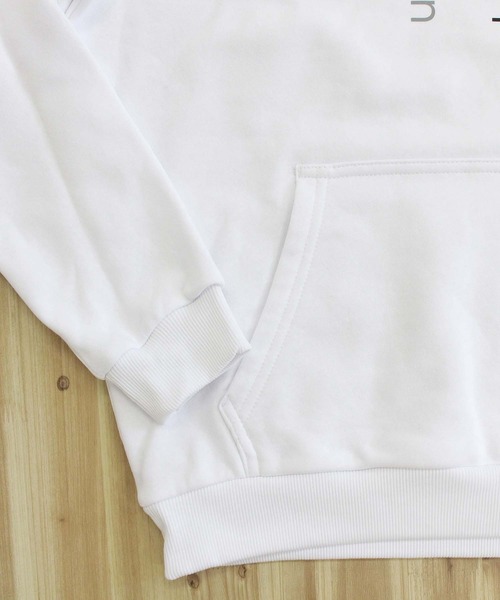 Calvin Klein(カルバン・クライン)の「CK ミックス ロゴ モノグラム Po パーカー(パーカー・メンズ・ホワイト/ブラック・M/S/L/XL)」の7枚目の写真