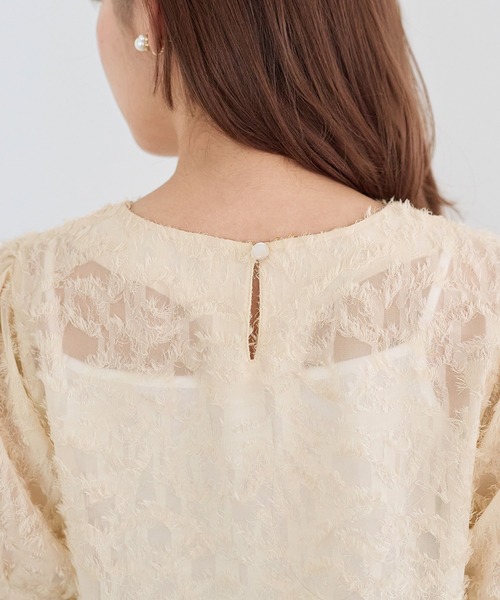 alotta(アロッタ)の「フェザーペプラムチュニック(チュニック・レディース・アイボリー・MEDIUM/LARGE/X-LARGE)」の3枚目の写真
