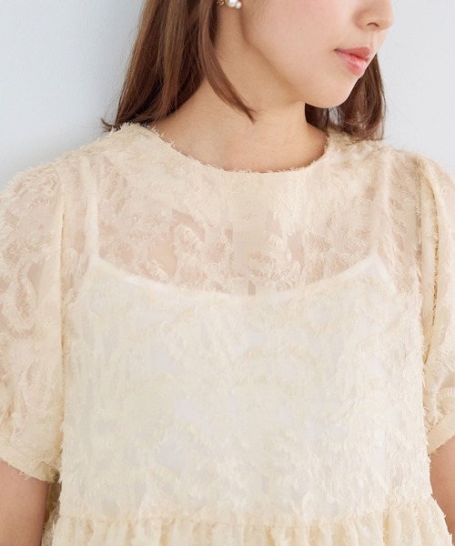 alotta(アロッタ)の「フェザーペプラムチュニック(チュニック・レディース・アイボリー・MEDIUM/LARGE/X-LARGE)」の2枚目の写真
