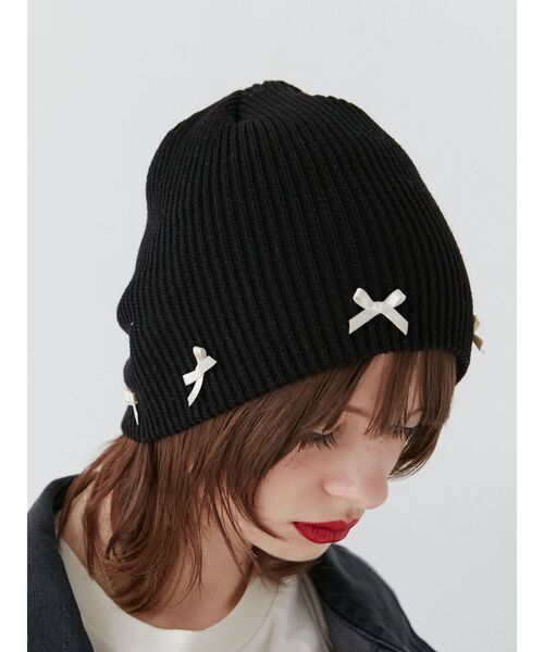 jouetie（ジュエティ）の「リボンビーニー（ニットキャップ/ビーニー・レディース・オフホワイト/ブラック・FREE）」の3枚目の写真