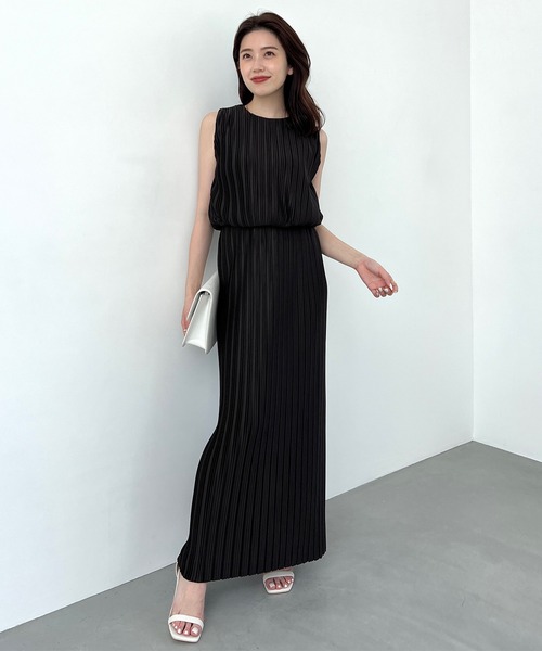 anuans（アニュアンス）の「ランダムプリーツカットセットアップ  