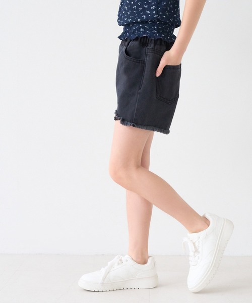 coca（coca）（コカ）の「キッズ 裾フリンジダメージデニムショートパンツ（デニムパンツ・キッズ・ホワイト/ブルー/ブラック・140/130/120/110/150）」の11枚目の写真