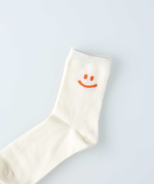 Right-on（ライトオン）の「【BASIC SOCKS】サイドスマイル ソックス（ソックス/靴下・レディース・オフホワイト/グレー/ブラック・フリー）」の11枚目の写真