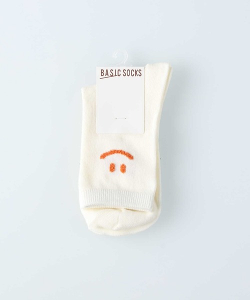 Right-on（ライトオン）の「【BASIC SOCKS】サイドスマイル ソックス（ソックス/靴下・レディース・オフホワイト/グレー/ブラック・フリー）」の15枚目の写真