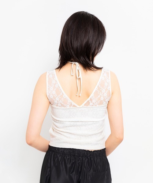 atmos pink（アトモスピンク）の「atmos pink Halter neck lace tank top / アトモス ピンク ホルター ネック レース タンク トップ（タンクトップ・レディース・ブラック/ブラウン/ホワイト・M/S）」の7枚目の写真
