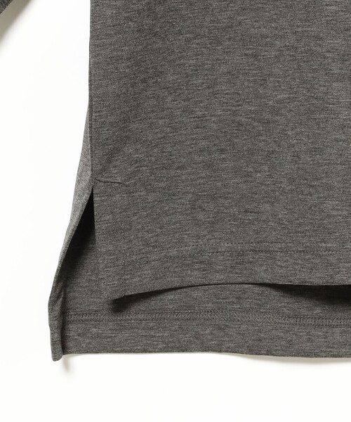 Room no.8(ルームエイト)の「ROOM NO.8 / コットン ハーフスリーブ Tシャツ(Tシャツ/カットソー・レディース・ホワイト/チャコールグレー・ONE SIZE)」の9枚目の写真