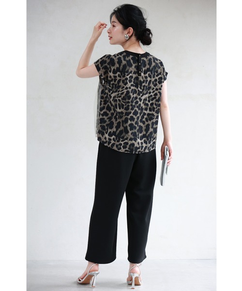 cawaii(カワイイ)の「タックベールを重ねたヒョウ柄カットソートップス(Tシャツ/カットソー・レディース・ブラック・FREE)」の19枚目の写真