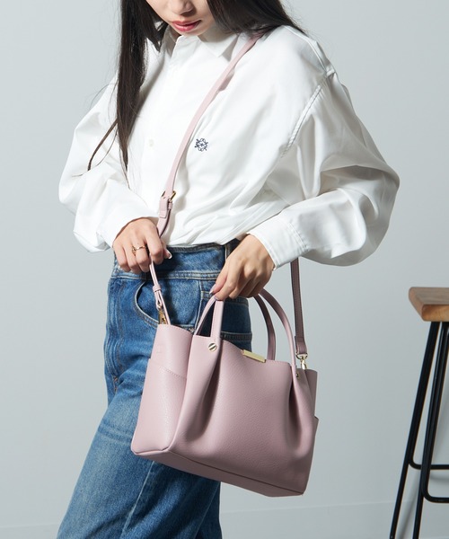 ROOTOTE（ルートート）の「【ROOTOTE】LT.BR.ROOWORK-A　フェイクレザー 合皮 2way ショルダーバッグ トートバッグ 1330 ※（トートバッグ・レディース・グレー/ベージュ/ブラック/ピンク・FREE）」の4枚目の写真