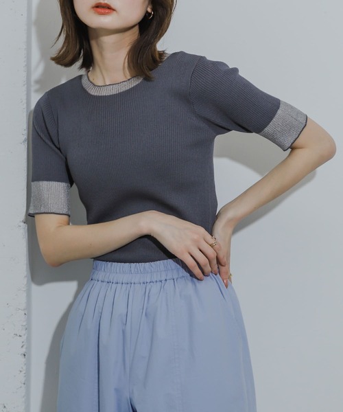 HEYUMM（ヘユム）の「シアーデザインコンパクトセーター(5分)（ニット/セーター・レディース・ブラック/グレー/オフホワイト/ライトブルー・ONE）」の4枚目の写真