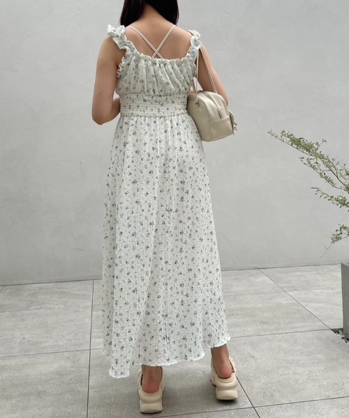 OLIVE des OLIVE（オリーブデオリーブ）の「【S/Mサイズ展開】シャーリングワンピース（ワンピース・レディース・ブラウン/ベージュ/オフホワイト/ブラック/ホワイト・SMALL/MEDIUM）」の17枚目の写真