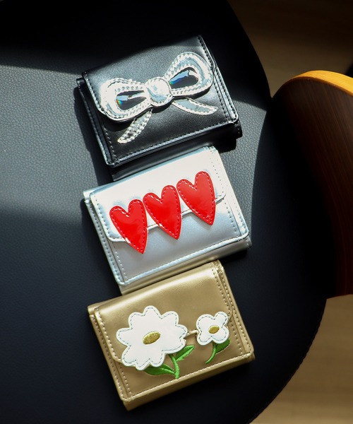 Three Four Time(スリーフォータイム)の「モチーフウォレット(財布・レディース・シルバー/ゴールド/ブラック・FREE)」の9枚目の写真