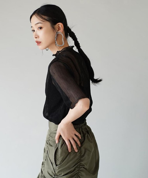 e-zakkamania stores(イーザッカマニアストアーズ)の「グリッターリブ シアープルオーバー(Tシャツ/カットソー・レディース・ブラック/ゴールド/シルバーグレー・M)」の11枚目の写真