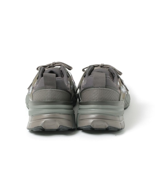 セール】【NIKE(ナイキ)】V2K ラン（スニーカー）｜NIKE（ナイキ