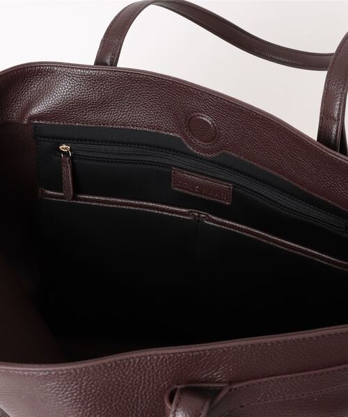 COLE HAAN（コールハーン）の「エッセンシャルソフトトート