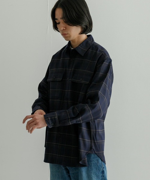 URBAN RESEARCH(アーバンリサーチ)の「『UR TECH』CHECK SHIRTS(シャツ/ブラウス・メンズ・ネイビー/ベージュ・LARGE/MEDIUM)」の1枚目の写真