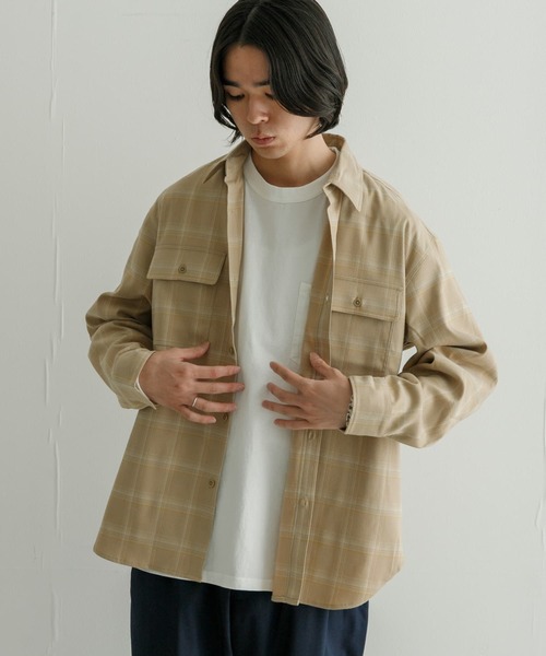 URBAN RESEARCH(アーバンリサーチ)の「『UR TECH』CHECK SHIRTS(シャツ/ブラウス・メンズ・ネイビー/ベージュ・LARGE/MEDIUM)」の6枚目の写真