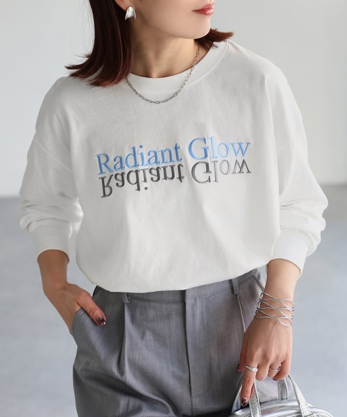 Riberry(リベリー)の「反転ロゴ刺繍ロンT(Tシャツ/カットソー・レディース・グレー系2/グレー系1/ライトグレー系2/ライトグレー系1/ホワイト×ブラック/ホワイト×ピンク/ホワイト系3/ホワイト系1/ホワイト系2/グレー系3/ホワイト×パープル・FREE)」の7枚目の写真