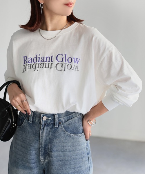 Riberry(リベリー)の「反転ロゴ刺繍ロンT(Tシャツ/カットソー・レディース・グレー系2/グレー系1/ライトグレー系2/ライトグレー系1/ホワイト×ブラック/ホワイト×ピンク/ホワイト系3/ホワイト系1/ホワイト系2/グレー系3/ホワイト×パープル・FREE)」の21枚目の写真