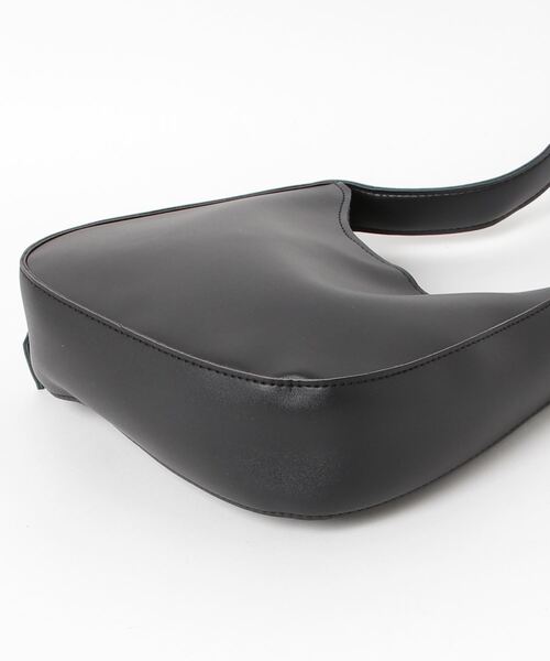 Per sist ence(パーシエンス)の「ワンハンドルハーフムーンショルダーバッグ(ショルダーバッグ・レディース・ホワイト/ブラウン/ダークブラウン/ブラック・FREE)」の6枚目の写真