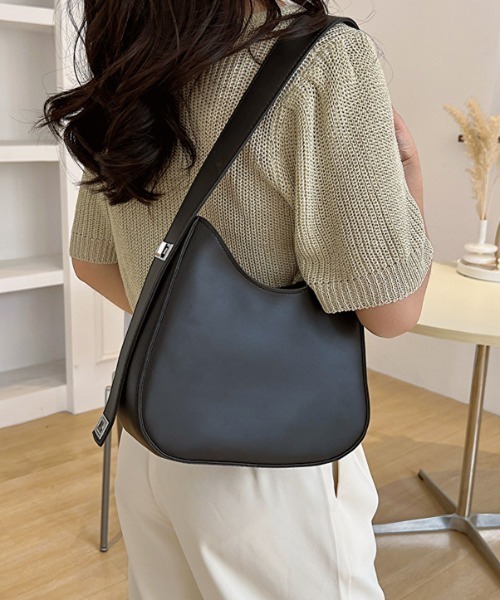 Per sist ence(パーシエンス)の「ワンハンドルハーフムーンショルダーバッグ(ショルダーバッグ・レディース・ホワイト/ブラウン/ダークブラウン/ブラック・FREE)」の21枚目の写真