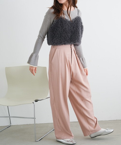 titivate(ティティベイト)の「フェイクシープファービスチェ(キャミソール・レディース・アイボリー/チャコール・M)」の6枚目の写真