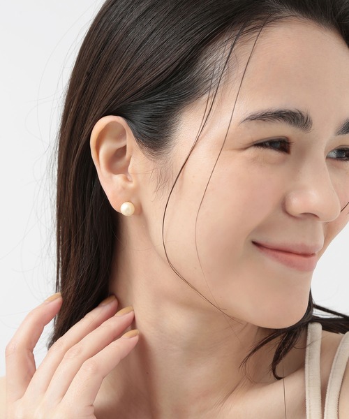 CALIN STANDARD(カリンスタンダード)の「◆金属アレルギー対応◆◆made in japan◆【痛くない】【落ちにくい】【ストレスフリーな着け心地】パール ループフィットイヤリング(イヤリング・レディース・ホワイト/アイボリー・FREE)」の7枚目の写真