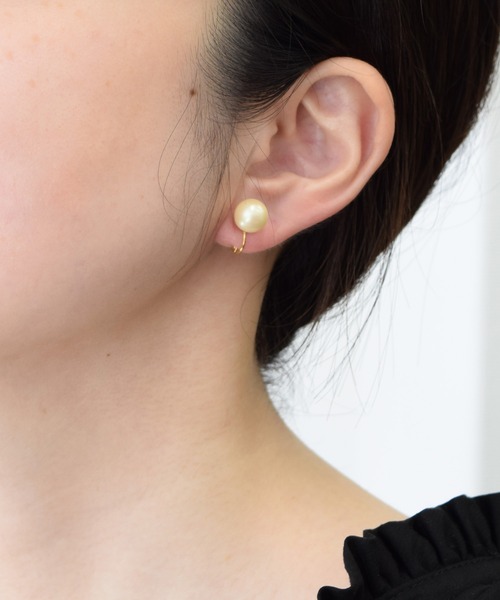 CALIN STANDARD(カリンスタンダード)の「◆金属アレルギー対応◆◆made in japan◆【痛くない】【落ちにくい】【ストレスフリーな着け心地】パール ループフィットイヤリング(イヤリング・レディース・ホワイト/アイボリー・FREE)」の11枚目の写真