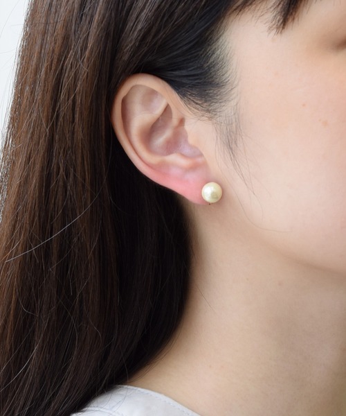 CALIN STANDARD(カリンスタンダード)の「◆金属アレルギー対応◆◆made in japan◆【痛くない】【落ちにくい】【ストレスフリーな着け心地】パール ループフィットイヤリング(イヤリング・レディース・ホワイト/アイボリー・FREE)」の14枚目の写真