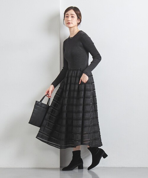 UNITED ARROWS（ユナイテッドアローズ）の「フィット＆フレア シアーボーダー コンビワンピース（ワンピース・レディース・ブラック/ダークグレー・FREE）」の3枚目の写真