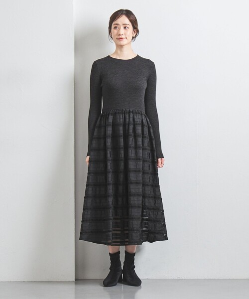 UNITED ARROWS（ユナイテッドアローズ）の「フィット＆フレア シアーボーダー コンビワンピース（ワンピース・レディース・ブラック/ダークグレー・FREE）」の8枚目の写真