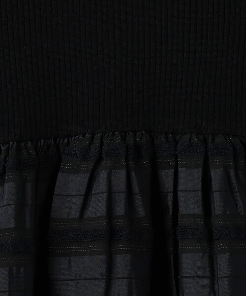 UNITED ARROWS（ユナイテッドアローズ）の「フィット＆フレア シアーボーダー コンビワンピース（ワンピース・レディース・ブラック/ダークグレー・FREE）」の20枚目の写真